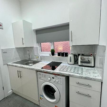 Self Contained Studio In Bham City Centre W Parking Birmingam Exterior foto